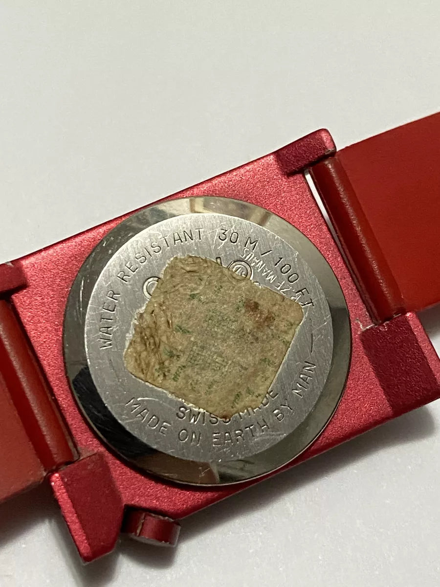 Relógio Antigo Suiço Giallo Quartz Seal Swiss Made Vermelho