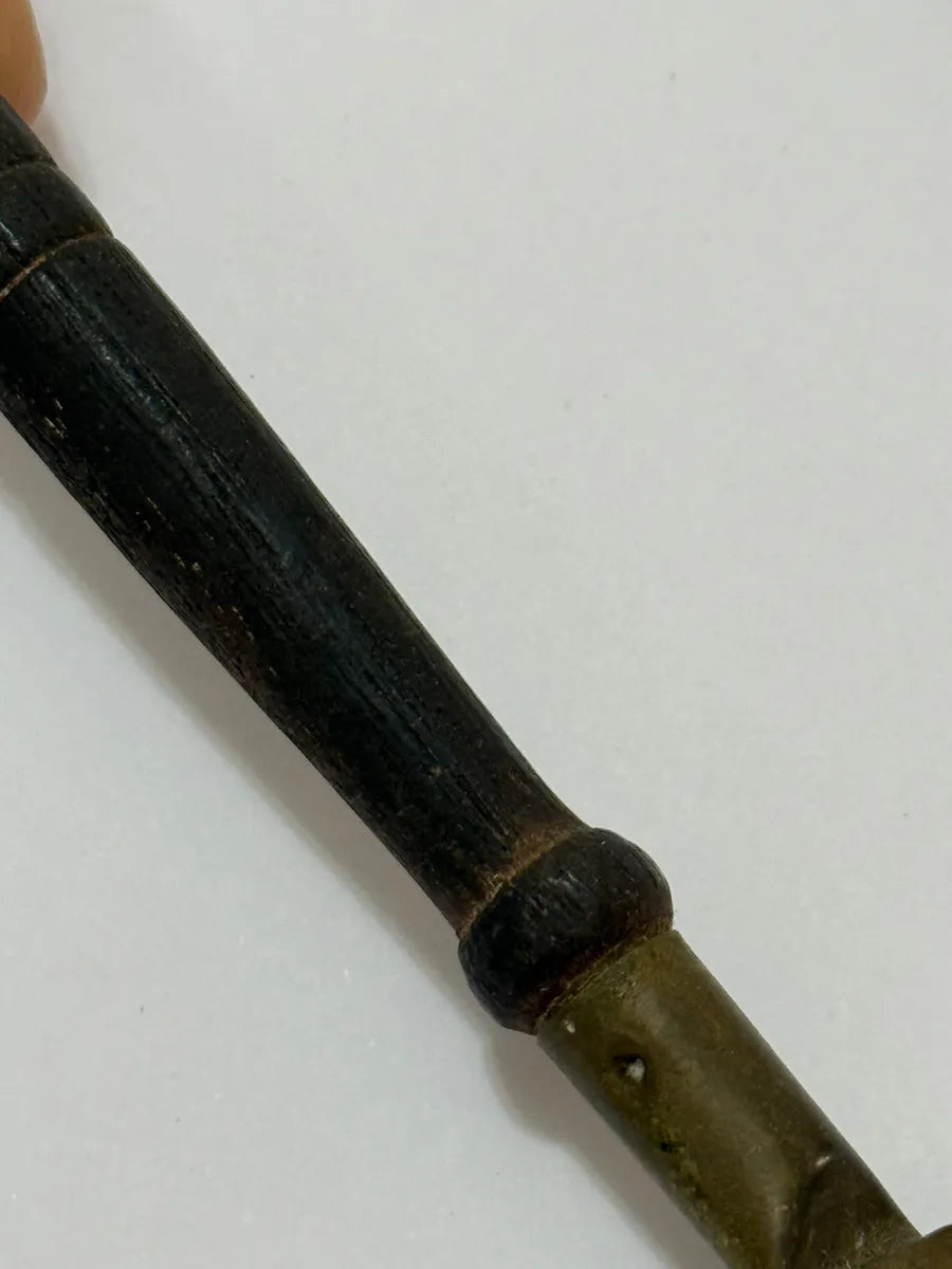 Par De Colheres Antigas Em Latão E Madeira