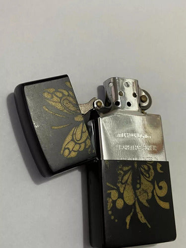 Isqueiro Antigo Com Desenho Borboleta