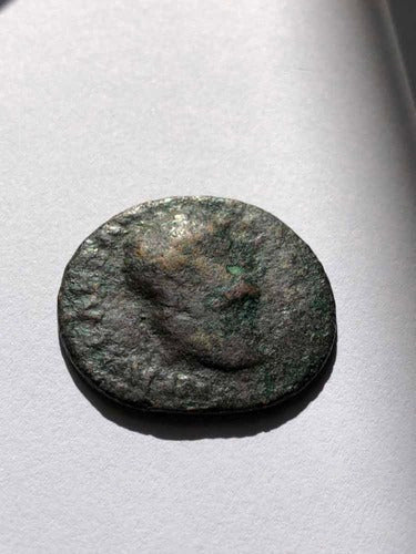 Moeda Antiga Romana Bronze Busto Imperador Símbolo Central