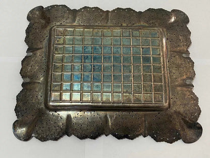 Bandeja Antiga De Metal Com Desenhos Retangular Cor Prata