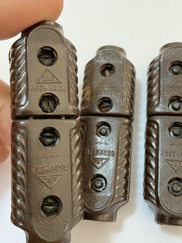 Tomada Plug Antigo Em Baquelite Macho E Fêmea Lote 4