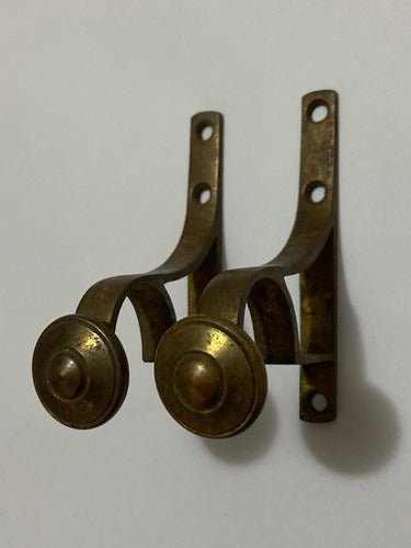 2 Suportes Antigos De Bronze Para Cortina - Lote 07
