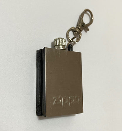 Chaveiro Isqueiro Pederneira Militar Zippo Antigo