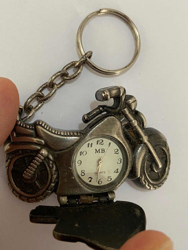Antigo Chaveiro Moto Harley Com Relógio Mb Quartz