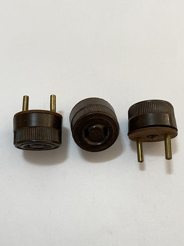 Tomada Antiga Baquelite Redonda Macho