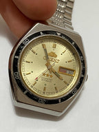 Relógio Antigo Orient Crystal Automatic Zfm 195