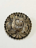 Antigo Broche Peruano Em Prata Com Motivos Andinos