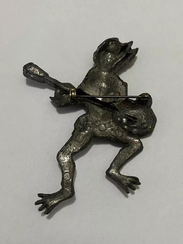 Broche Antigo Sapo Guitarra Com Pedra Azul Cor Prata