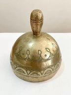 Antigo Sino Dourado De Metal Com Desenhos