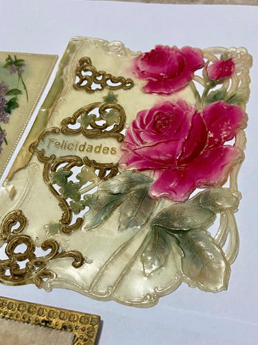 Cartão Postal Bilhete Antigo Flores Rosas Em Relevo