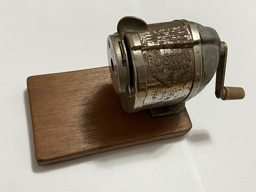 Apontador De Lápis De Mesa Da Marca Boston Self Feeder