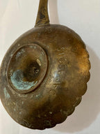 Castiçal Porta Vela Antigo Palmatória Em Bronze