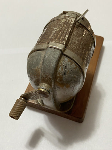 Apontador De Lápis De Mesa Da Marca Boston Self Feeder