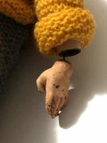 Boneca Antiga De Papelão Feito A Mão Década De 20