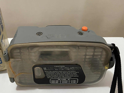 Antiga Câmera Fotográfica Anfibia Epoque Et 100 Plus Aquatic