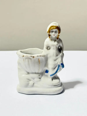 Bibelô Paliteiro Antigo Em Porcelana Dama Com Concha