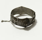Bracelete Antigo Oriental Trabalhado Camelos E Mão Hamsá