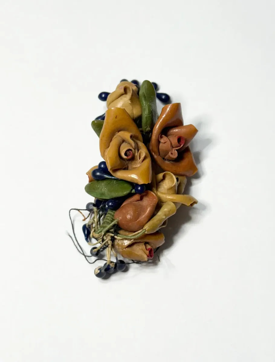 Broche Antigo Floral Rosas Artesanal Anos 60/70