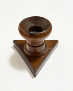 Castiçal Antigo Em Madeira Nobre Com Base Triangular Marrom