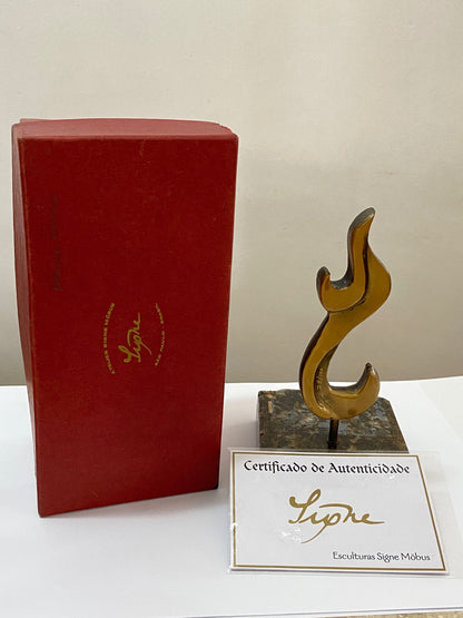 Escultura Abstrata Assinada - Signe Möbus - Com Certificado Dourado