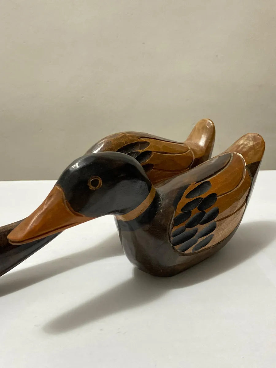 Par De Patos Em Madeira Esculpida À Mão - Antigas Esculturas