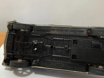 Antiga Miniatura Ford Fairlane Crown Victoria 1955 1:24 Branco