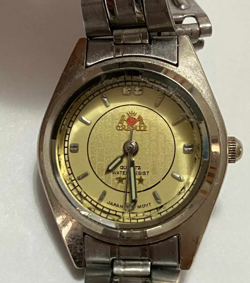 Relógio Antigo Oremte Quartz Water Resist Japan Movt Prateado