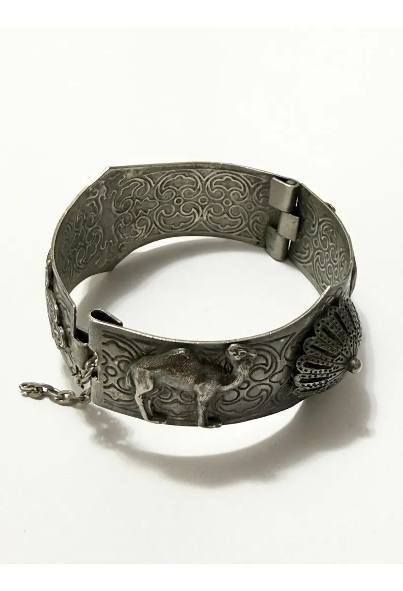 Bracelete Antigo Oriental Trabalhado Camelos E Mão Hamsá
