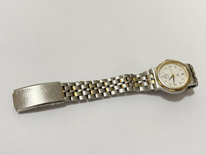 Relógio Antigo Seiko Day Date Quartz Japan Dourado E Prata