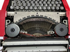 Máquina De Escrever Olivetti Roma Vermelha Antiga