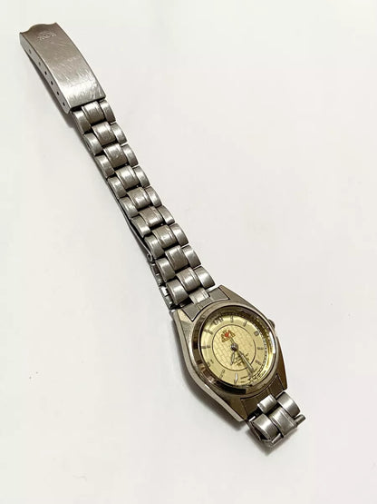 Relógio Antigo Oremte Quartz Water Resist Japan Movt Prateado