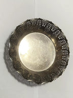 Antiga Bandeja Com Bordas Detalhadas Metal Prata