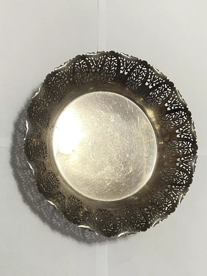 Antiga Bandeja Com Bordas Detalhadas Metal Prata