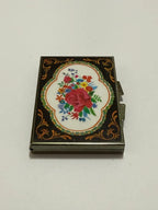 Caixa Porta Pó Compacto Antiga Em Metal Floral Com Espelho