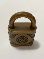 Cadeado Antigo Yale Y&t