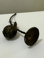 Escultura Antiga Berimbau Em Metal Com Sino 17cm