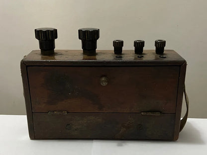 Medidor Antigo De Corrente E Tensão - Década De 50