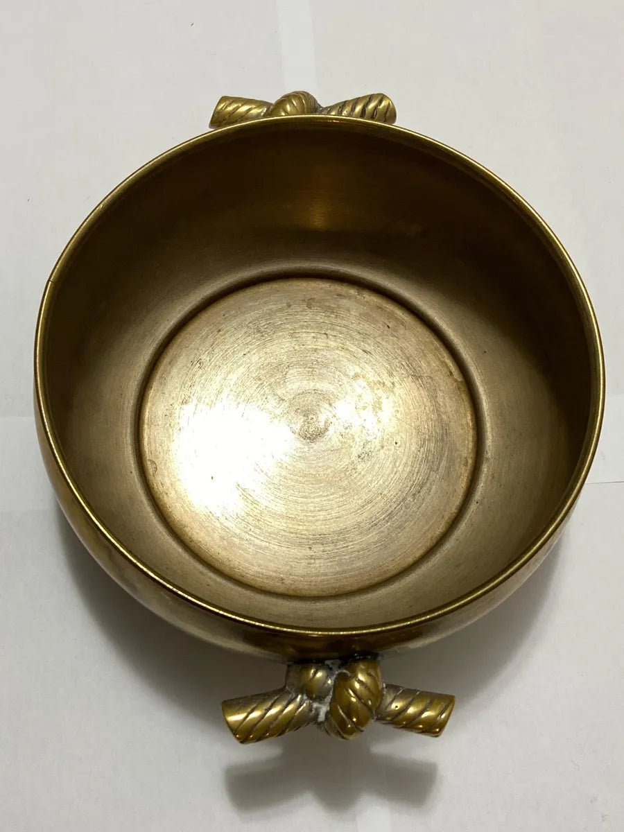 Antiga Tigela Em Metal Com Alças Ornamentais Corda
