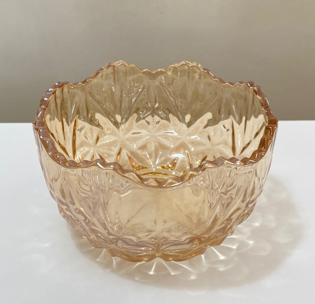 Tigela De Vidro Antiga Âmbar Com Relevo Âmbar