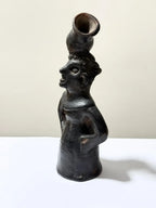 Escultura Antiga Cerâmica Figura Antropomórfica Com Vaso