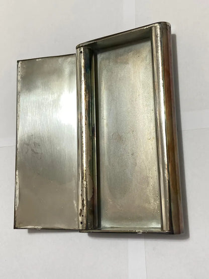 Cigarreira De Mesa / Estojo Antigo Em Metal Prateado 770g