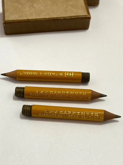 Lápis Antigos Koh-i-noor Hb L&c Hardtmuth C/ Caixa Unico