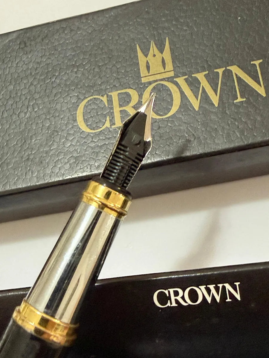 Caneta Antiga Tinteiro Crown Preta Com Pena Iridium Point