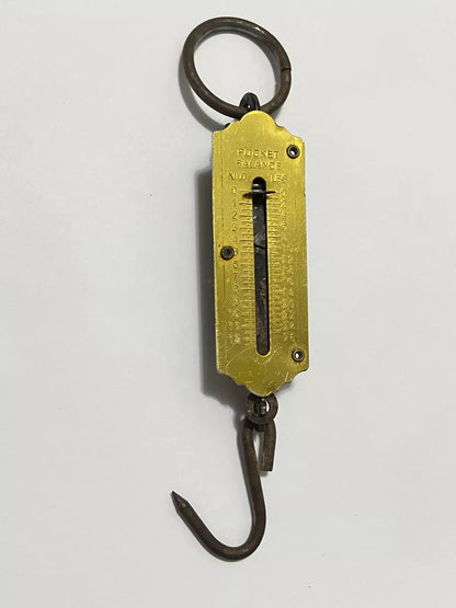 Mini Balança Antiga Pocket Mecânica 12 Kg Gancho Dourada