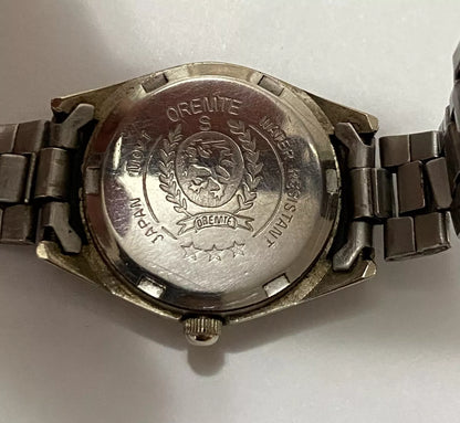 Relógio Antigo Oremte Quartz Water Resist Japan Movt Prateado