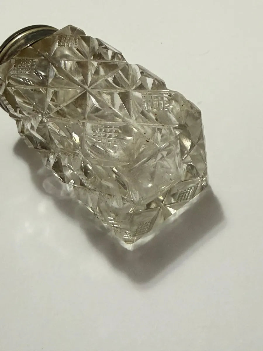 Pote Antigo Em Vidro Lapidado C/ Tampa Metal