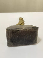 Escultura Antiga Egípcia Passaro Deus Horus Em Metal Dourado