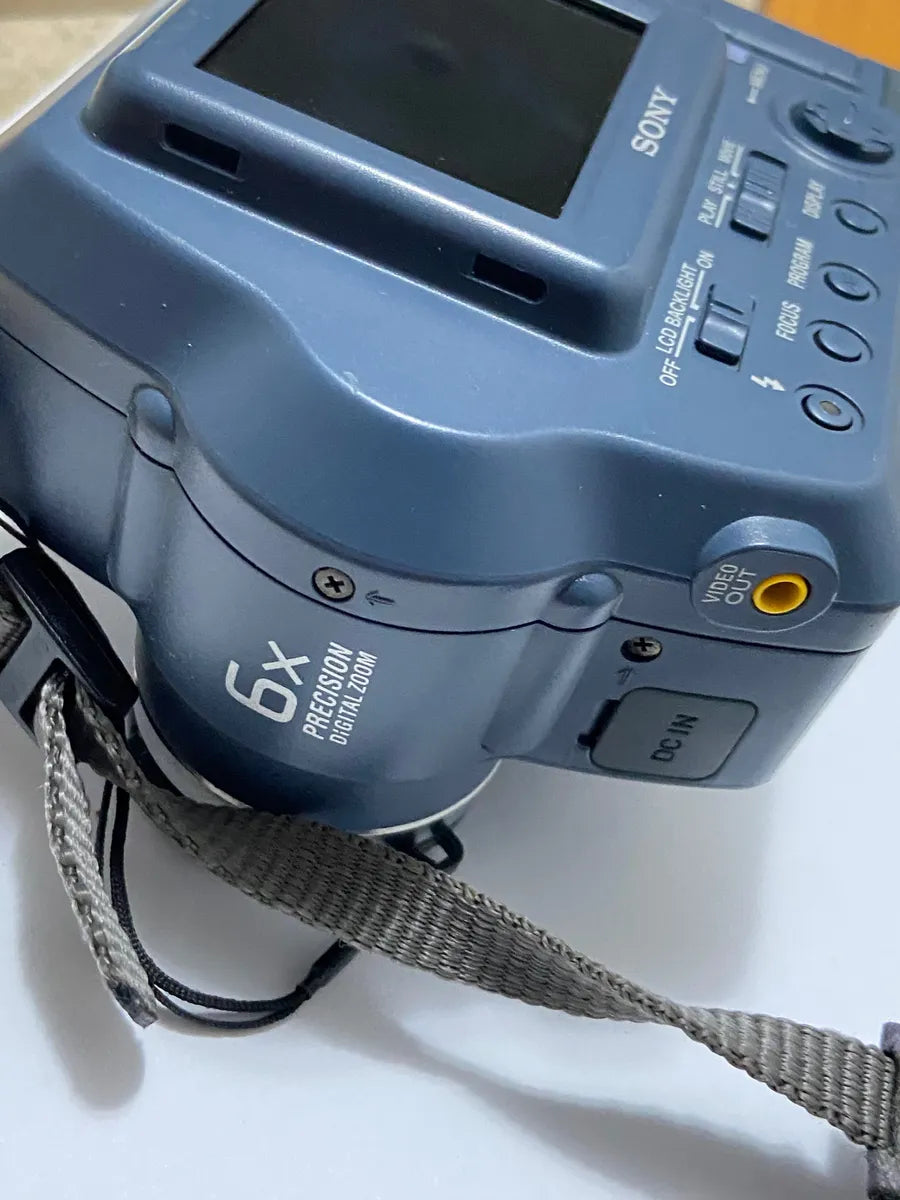 Câmera Sony Fd Mavica 1.2mp - Antiga Colecionável Prateado