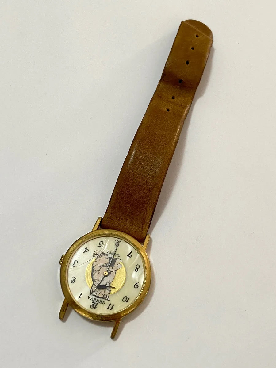 Relógio Antigo Geneva Gato Óculos Quartz Japan Dourado
